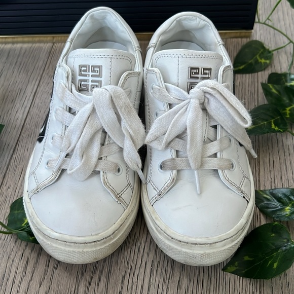 Toddler Givenchy sneaker - Picture 2 of 7